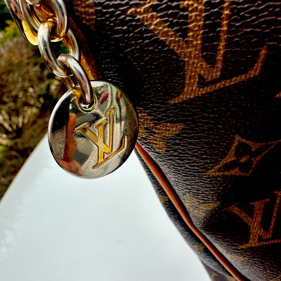 Authentic Louis Vuitton Palermo GM bag - Picture 2 of 2